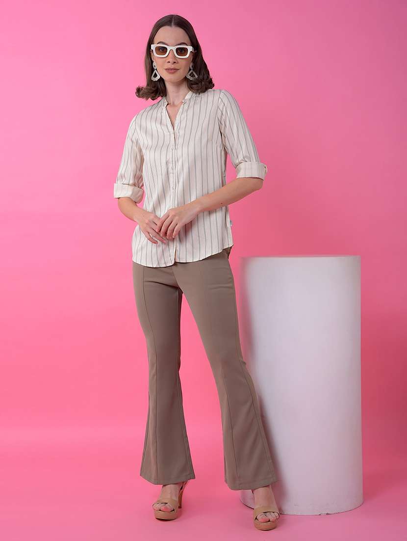 women solid mid rise bootcut trouser - 21986186 -  Standard Image - 4