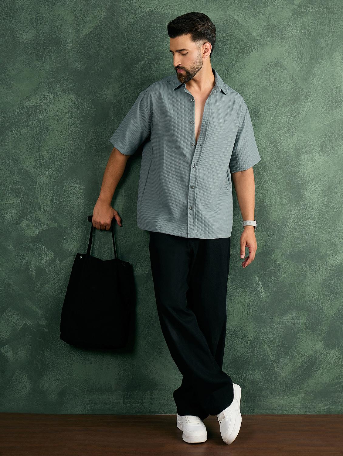 men textuered short sleeve oversize shirt - 21986247 - Standard Image - 4