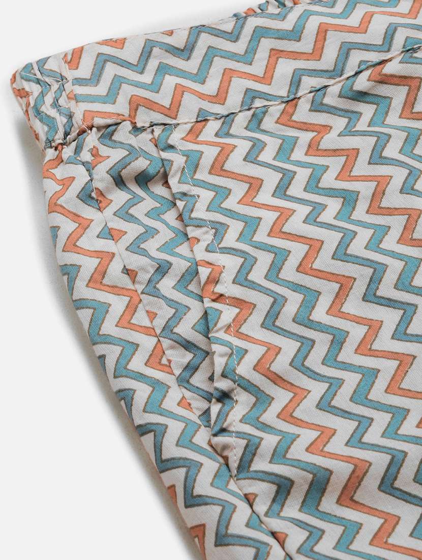 women chevron print mid rise straight palazzo - 21986260 - Standard Image - 4