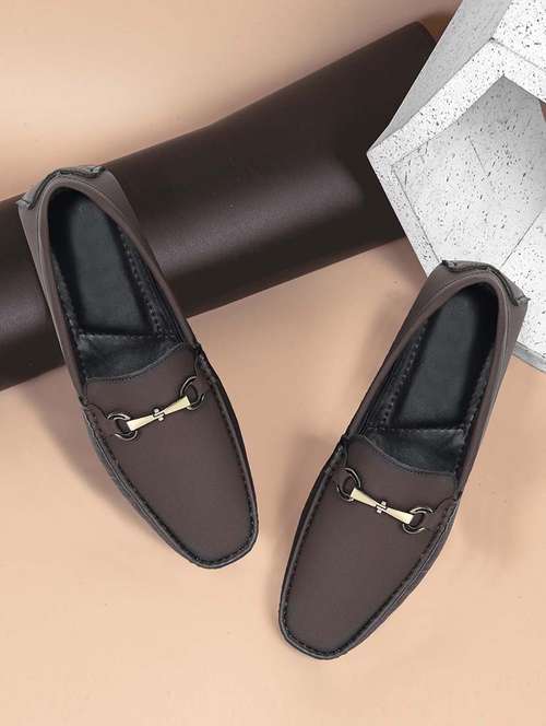 men slip on horsebit loafer - 21986306 -  Standard Image - 0