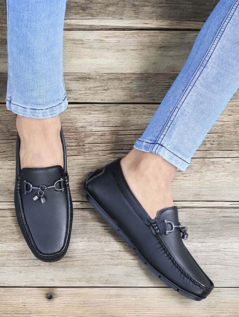 men slip on horsebit loafer - 21986317 -  Standard Image - 1