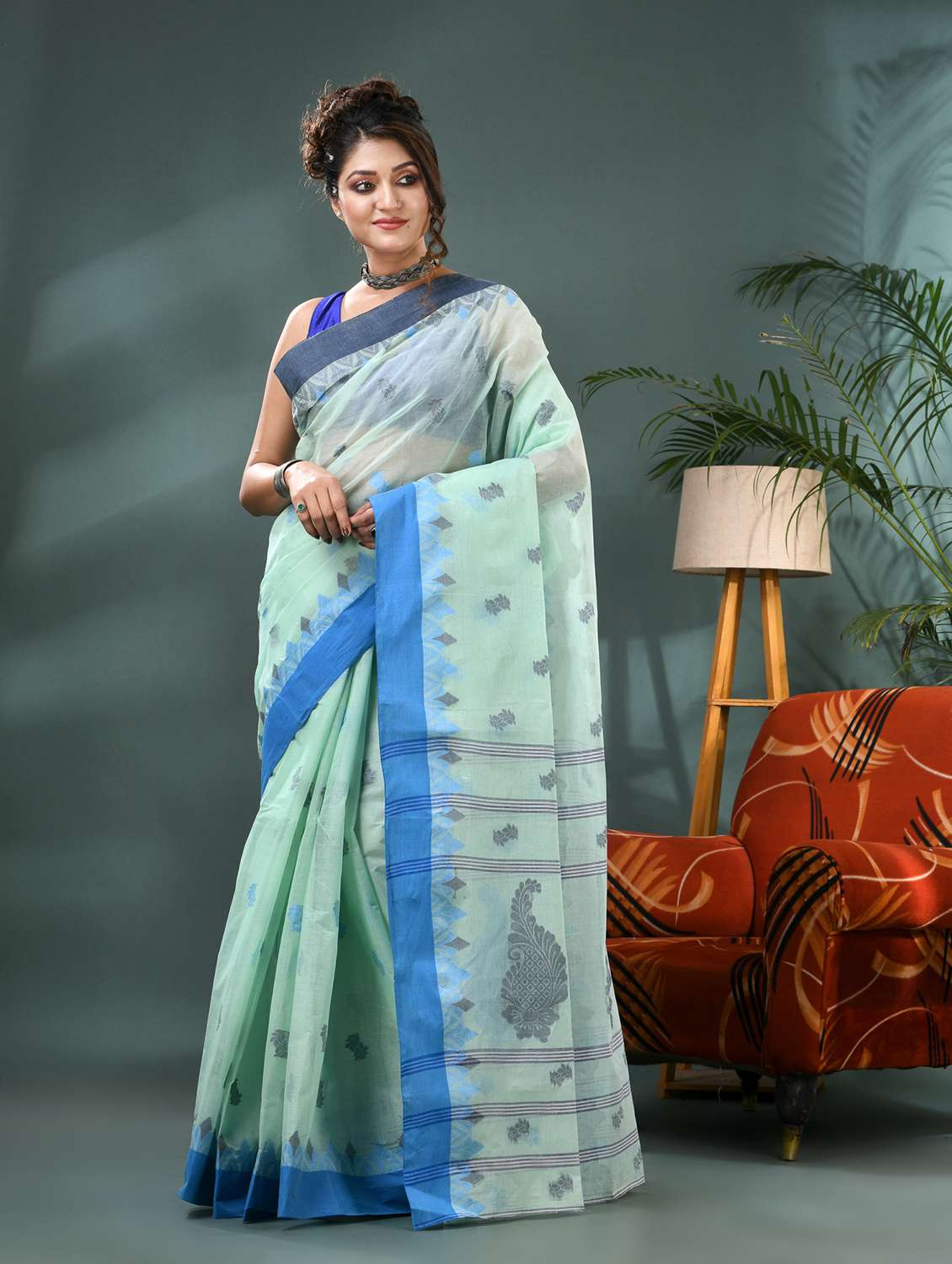 women self design handloom saree - 21986586 -  Standard Image - 1