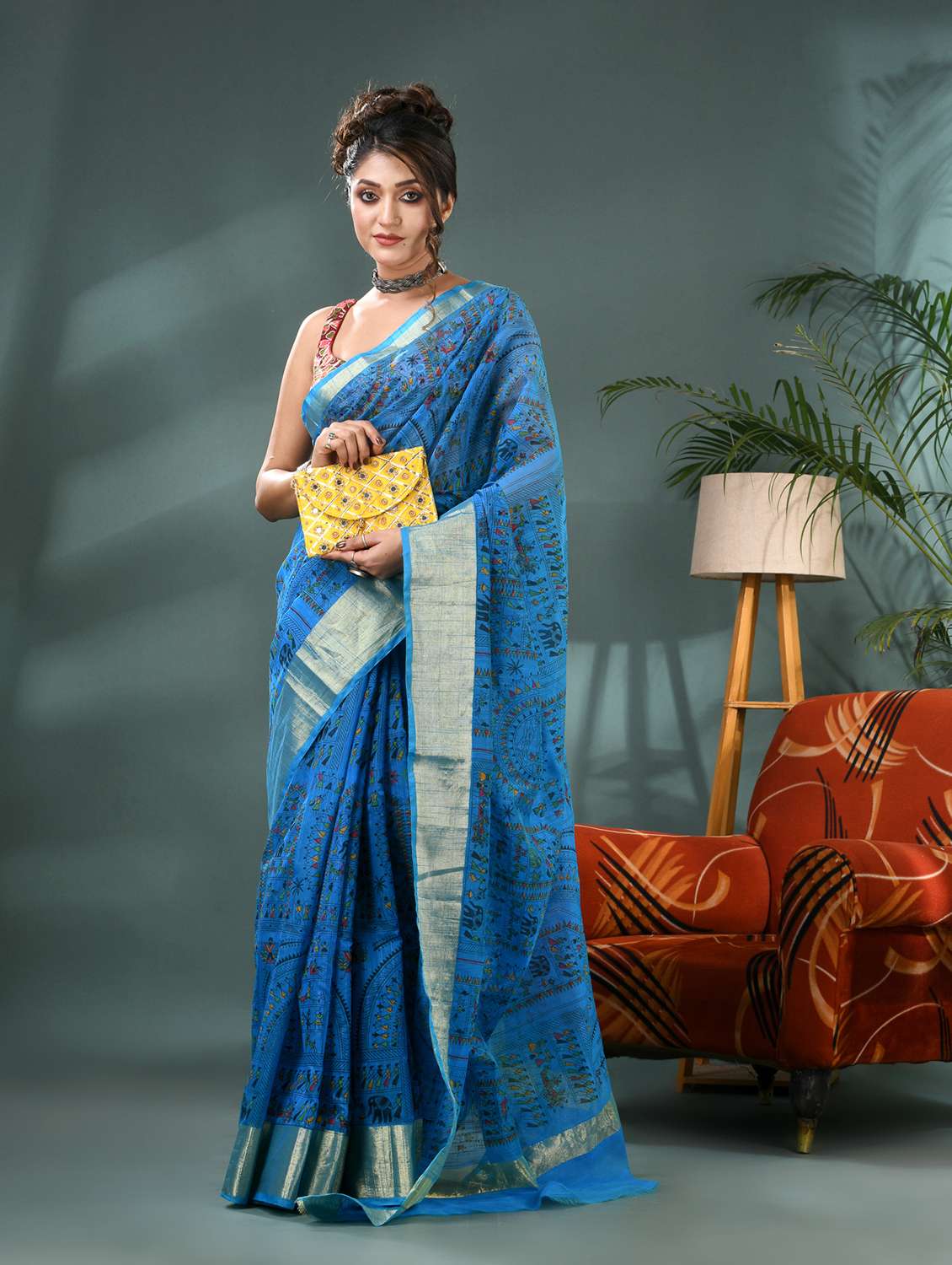 women warli printed bordered saree with blouse - 21986594 -  Standard Image - 4
