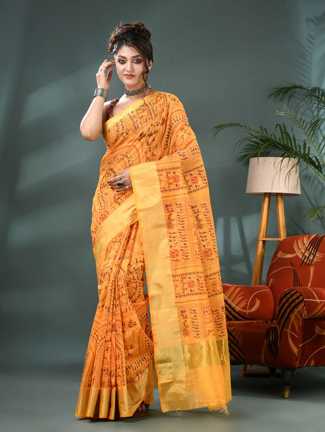 women warli printed bordered saree with blouse - 21986596 -  Standard Image - 1