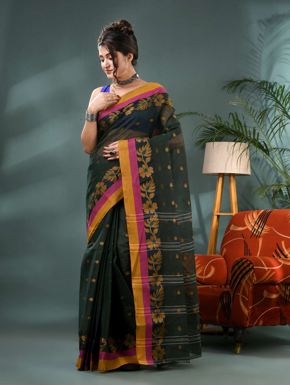 women self design tant saree - 21986624 -  Standard Image - 1