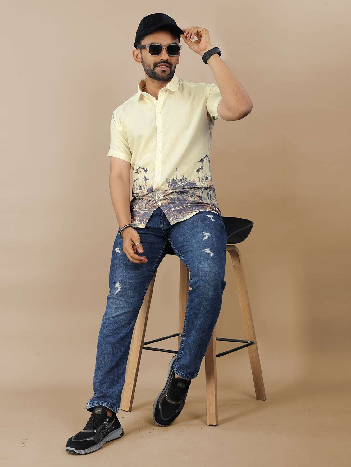 men printed short sleeve collared regular fit shirt - 21986772 -  Standard Image - 4