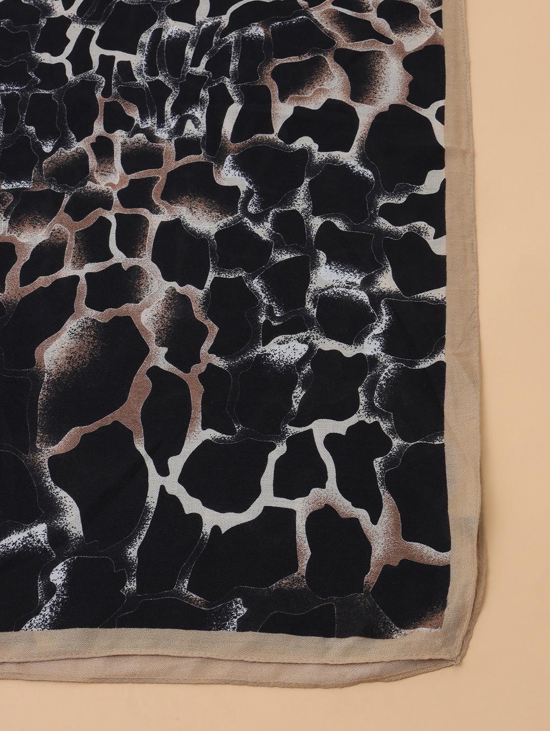 women abstract print viscose scarf - 21986812 - Standard Image - 6