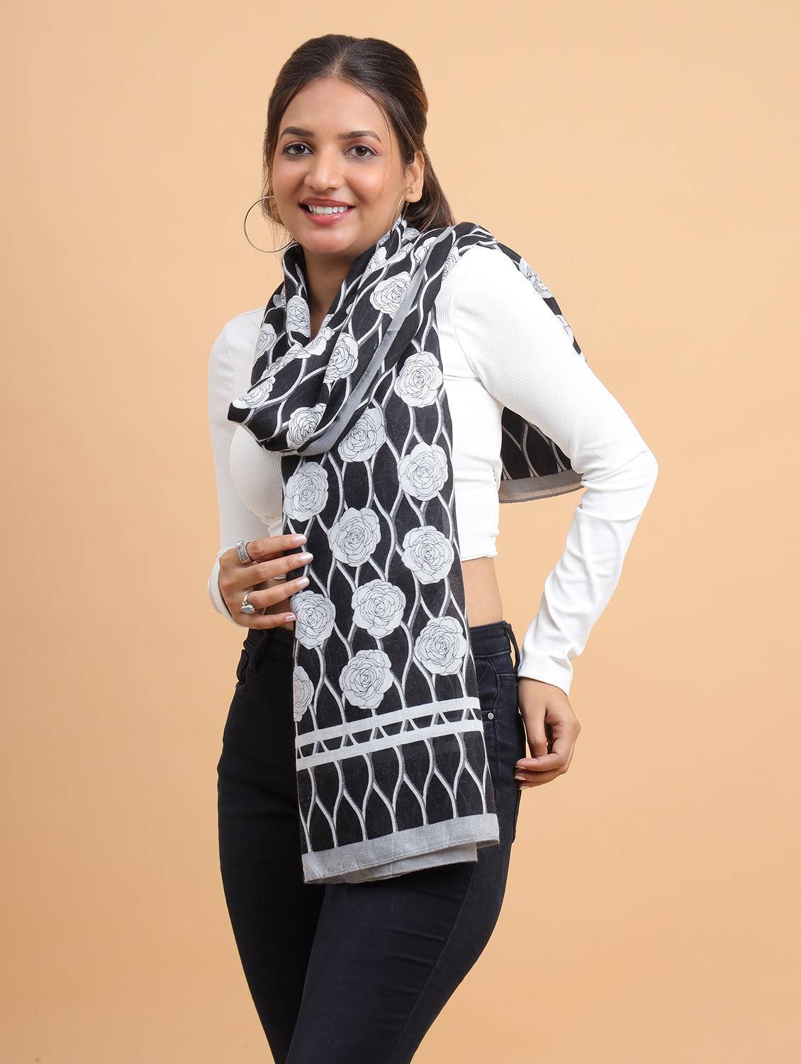 women floral printed viscose scarf - 21986813 - Standard Image - 4