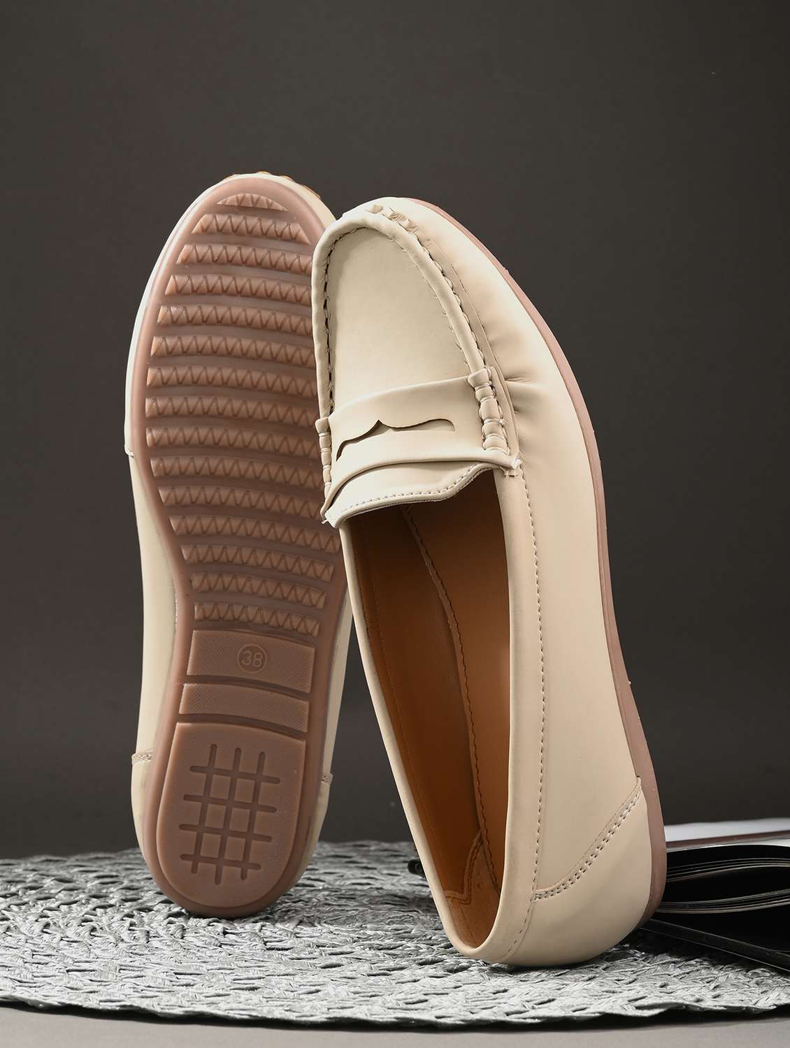 women nude slip on ballerina - 21986887 - Zoom Image - 0