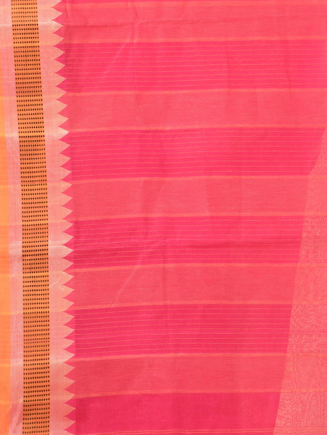 women striped tant saree - 21986926 - Standard Image - 4