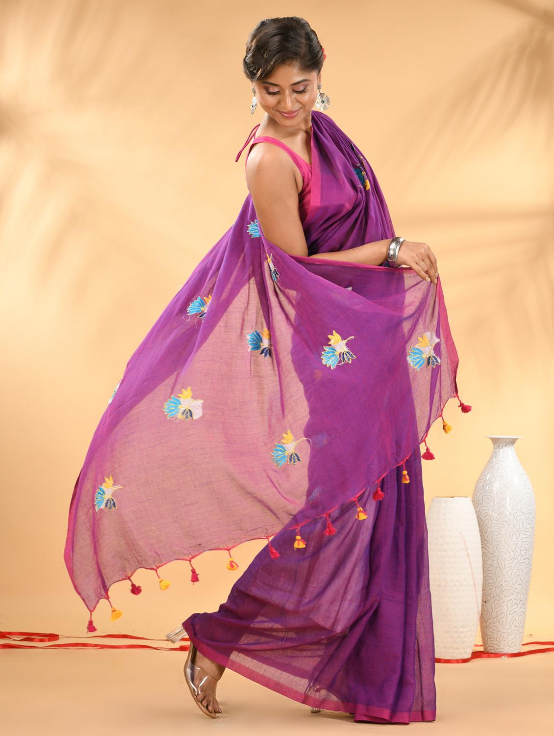 women floral embroidered handloom saree - 21987013 - Standard Image - 1