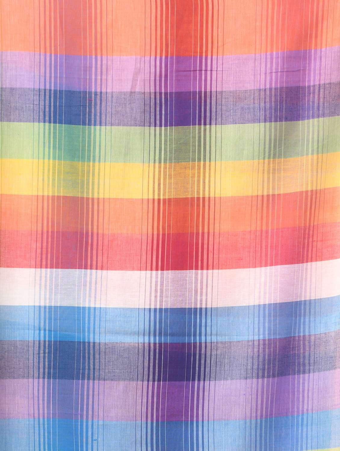 women striped handloom saree - 21987016 - Standard Image - 4