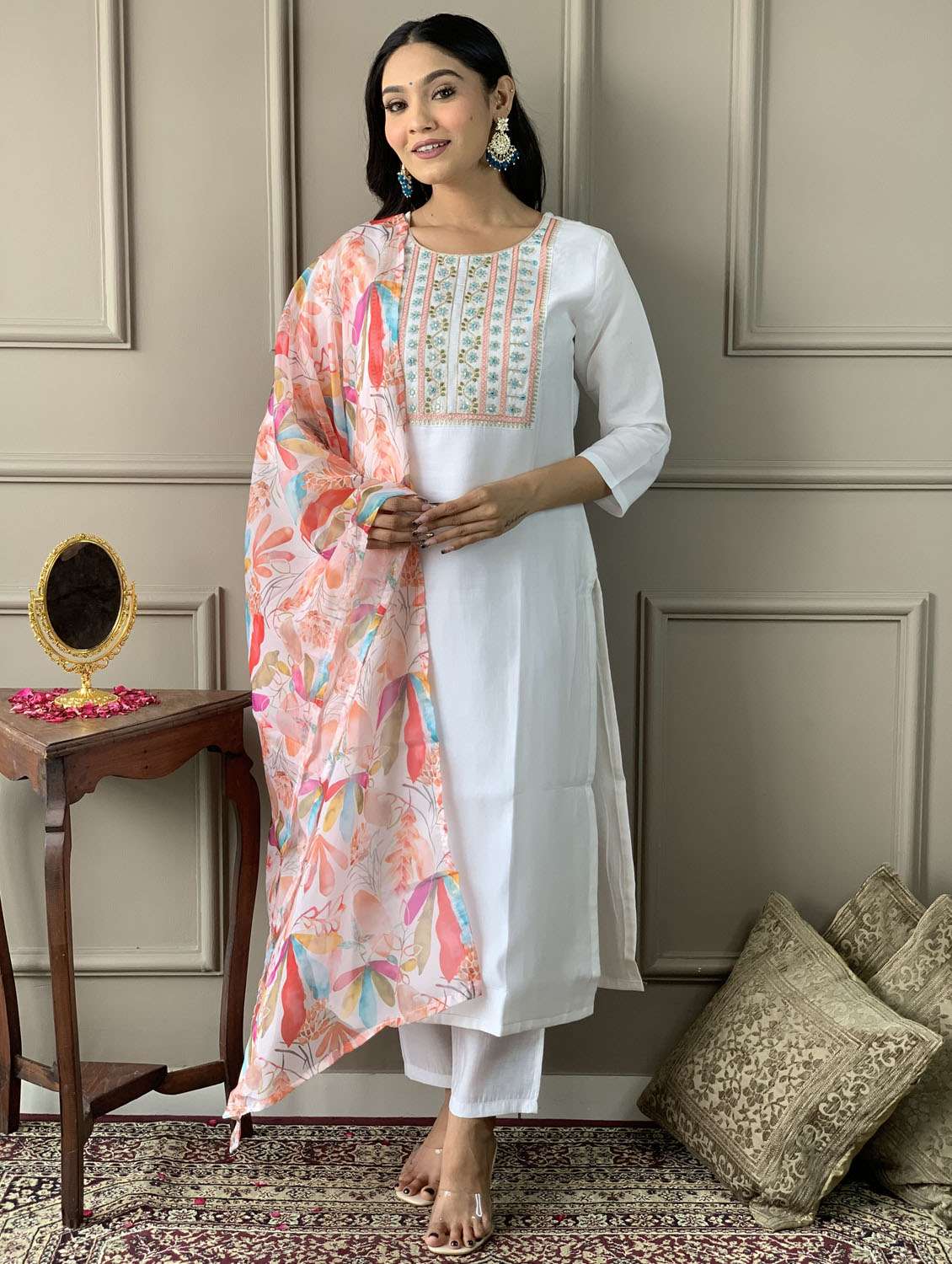 women three quarter sleeve kurta pant with dupatta set - 21987336 - Standard Image - 1