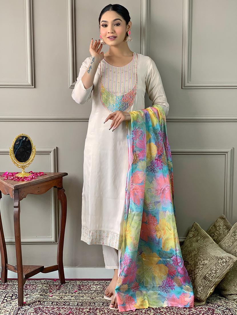 women three quarter sleeve kurta pant with dupatta set - 21987337 - Standard Image - 1