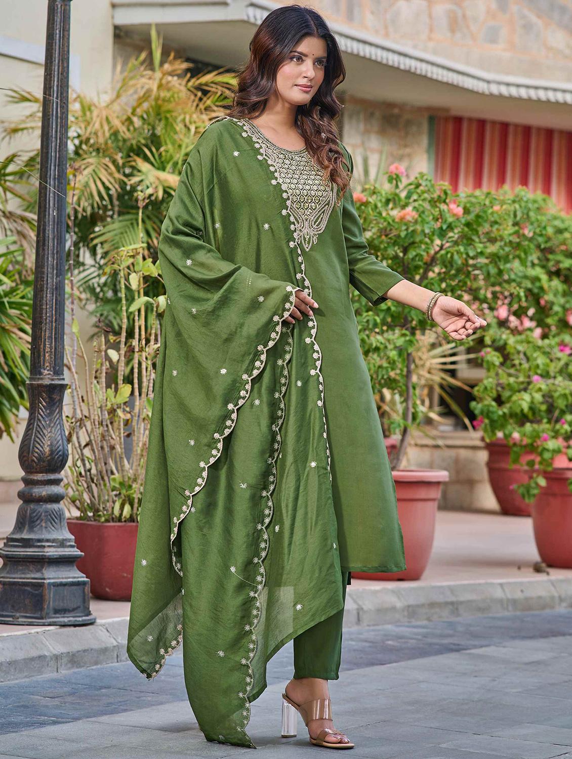 women three quarter sleeve kurta pant with dupatta set - 21987338 - Standard Image - 1