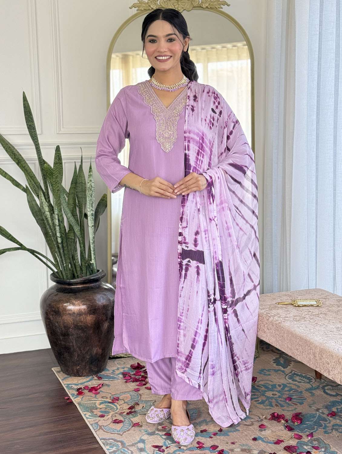women three quarter sleeve kurta pant with dupatta set - 21987345 - Standard Image - 4