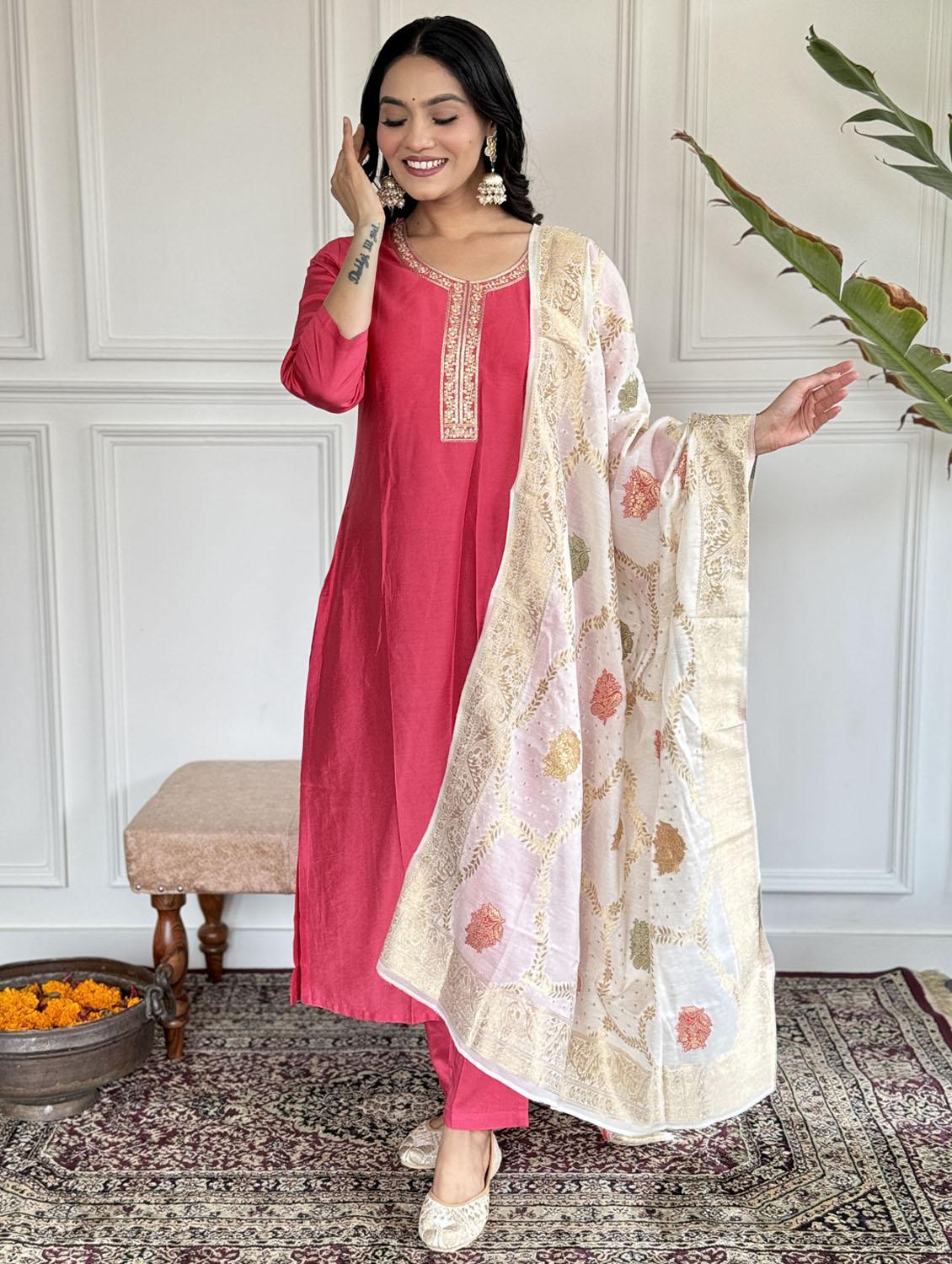 women three quarter sleeve kurta pant with dupatta set - 21987347 - Standard Image - 1