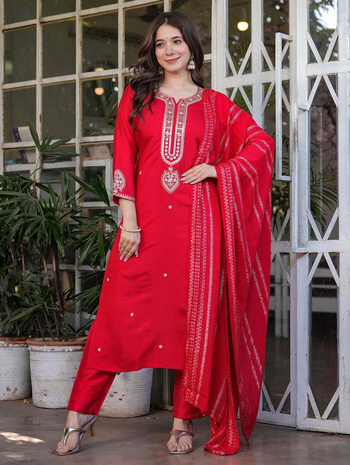 women three quarter sleeve kurta pant with dupatta set - 21987364 - Standard Image - 1