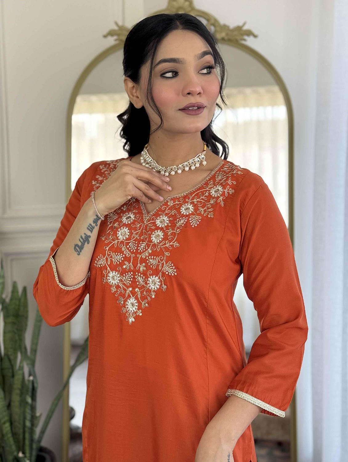 women three quarter sleeve kurta pant with dupatta set - 21987379 - Standard Image - 4