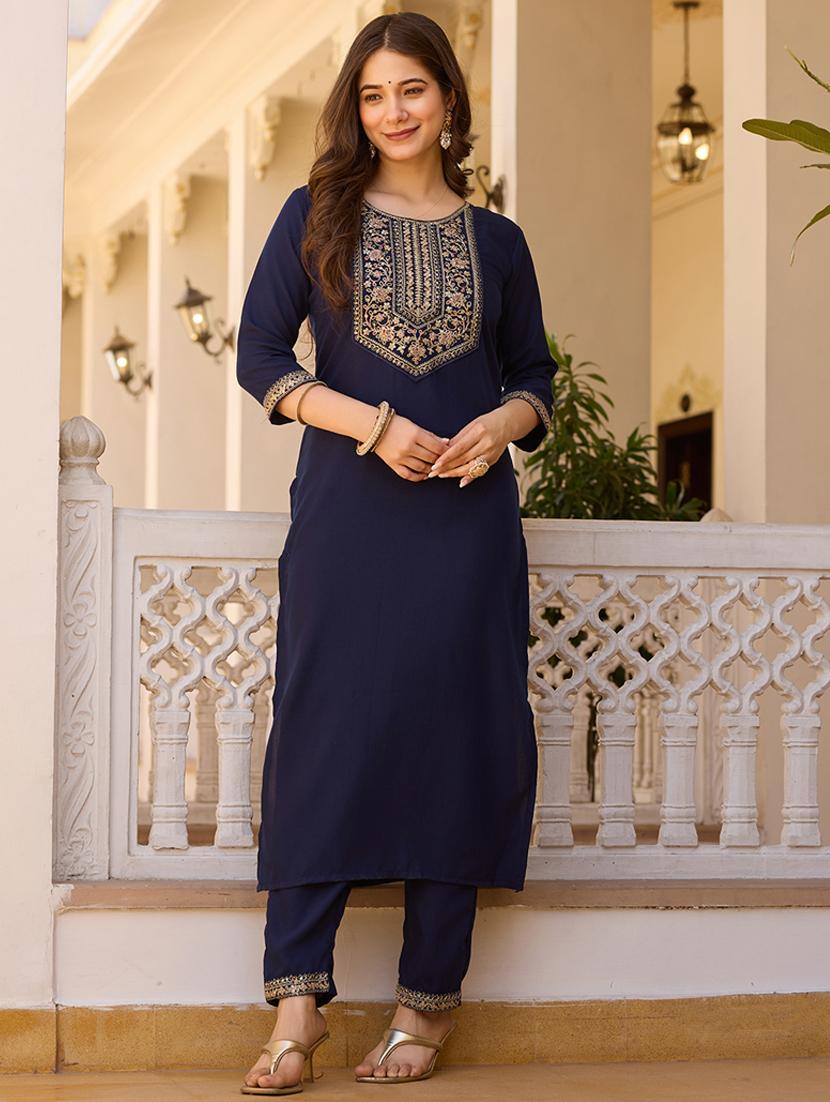 women three quarter sleeve kurta pant with dupatta set - 21987384 - Standard Image - 1