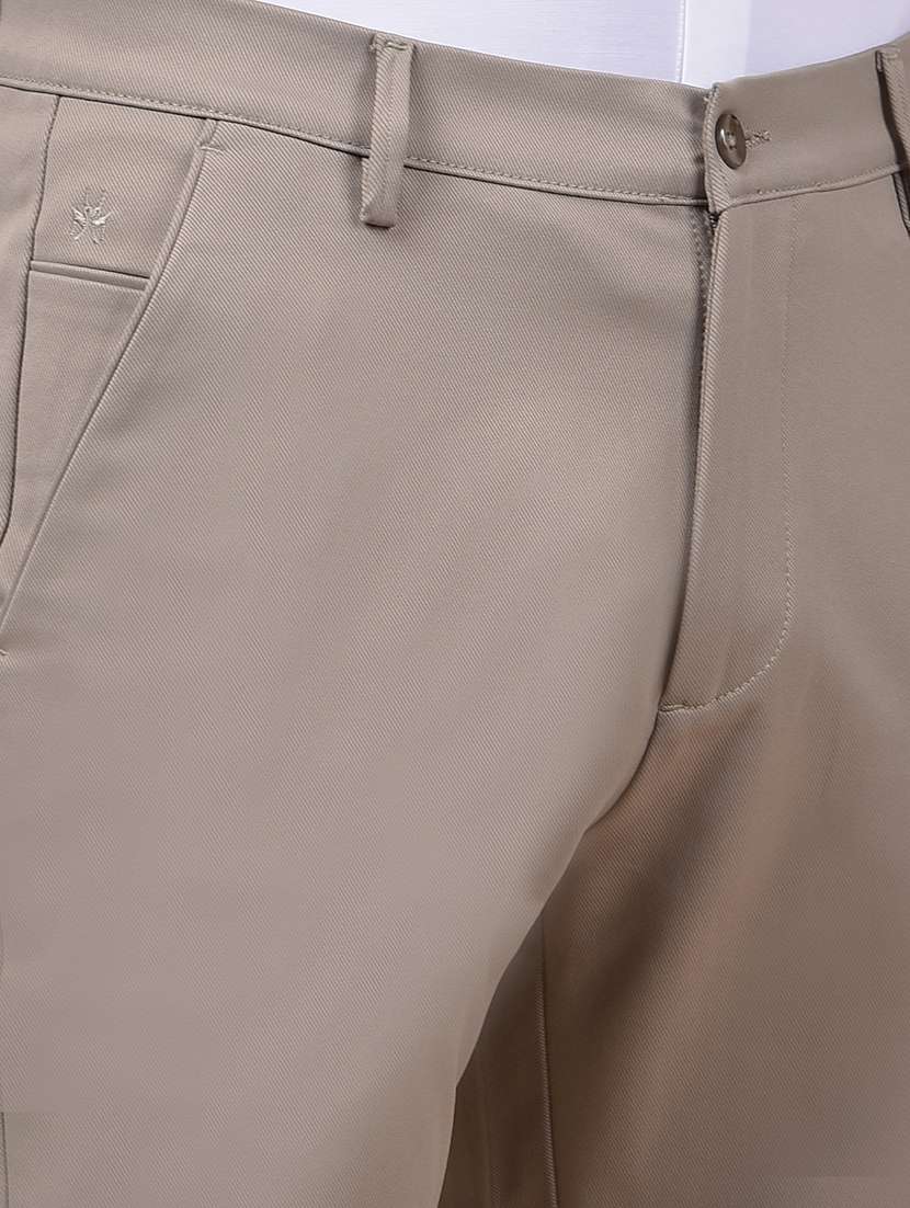 men solid mid rise flat front casual chinos - 21987537 - Standard Image - 6
