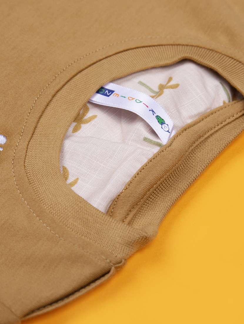 boys printed shirt & shorts casual wear set - 21987636 -  Standard Image - 4