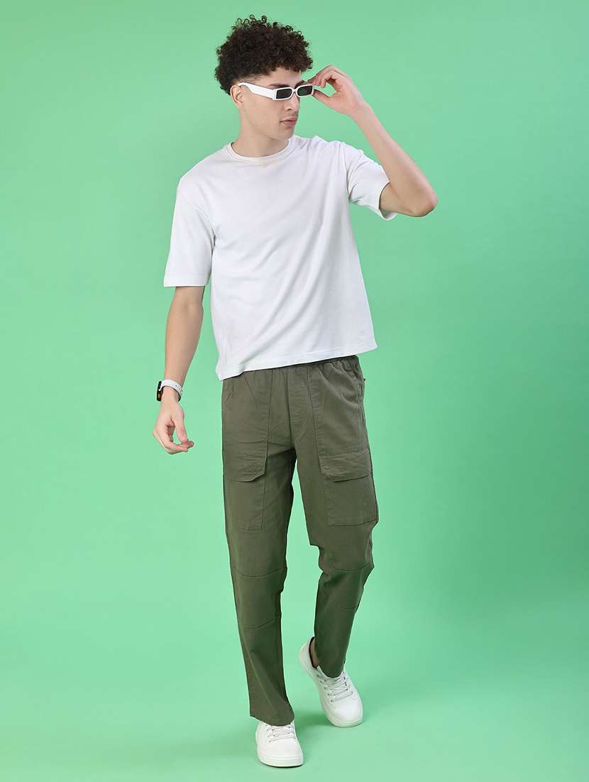 men solid mid rise regular cargo - 21987710 -  Standard Image - 4