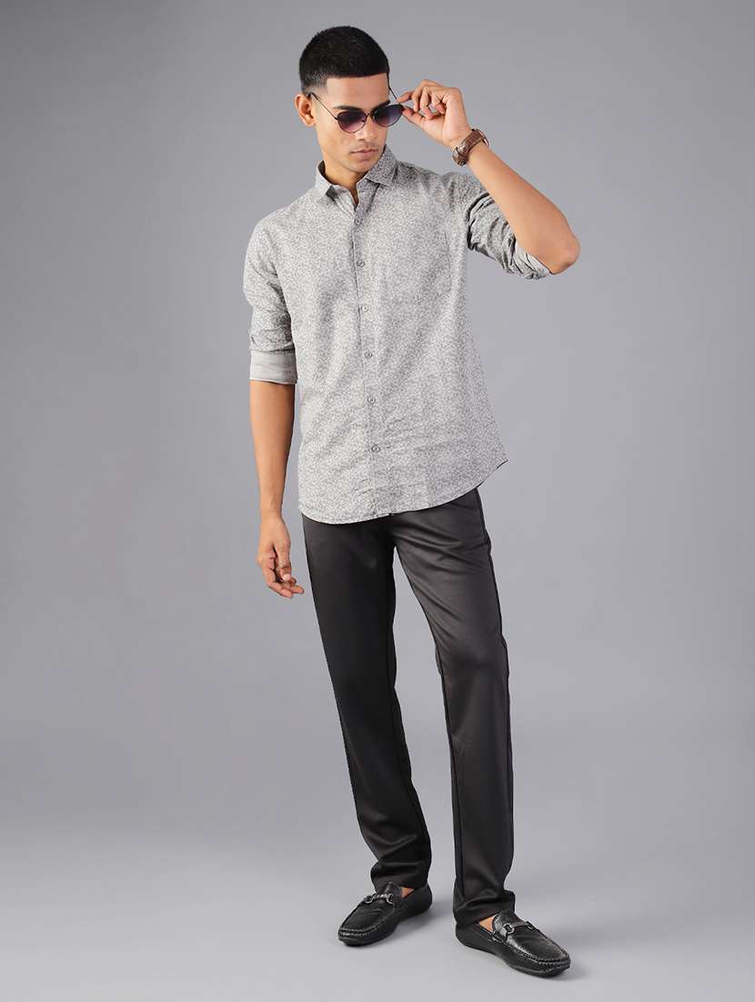 men solid mid rise flat front casual trouser - 21987900 -  Standard Image - 4