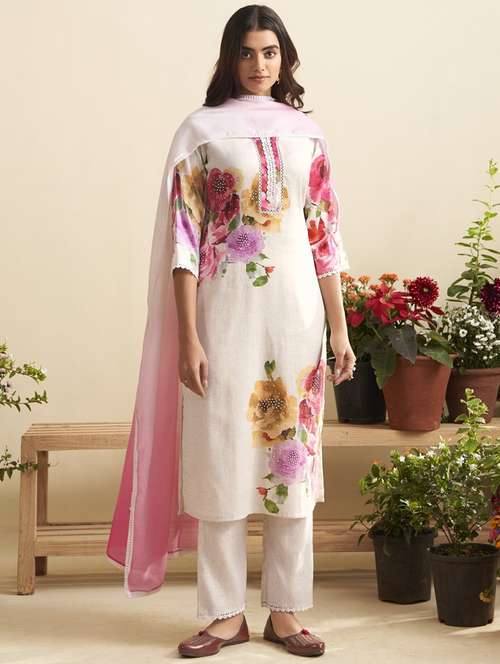 women three quarter sleeve kurta pant with dupatta set