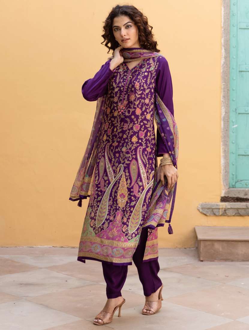 women floral printed long sleeve kurta pant with dupatta set - 21987942 -  Standard Image - 1
