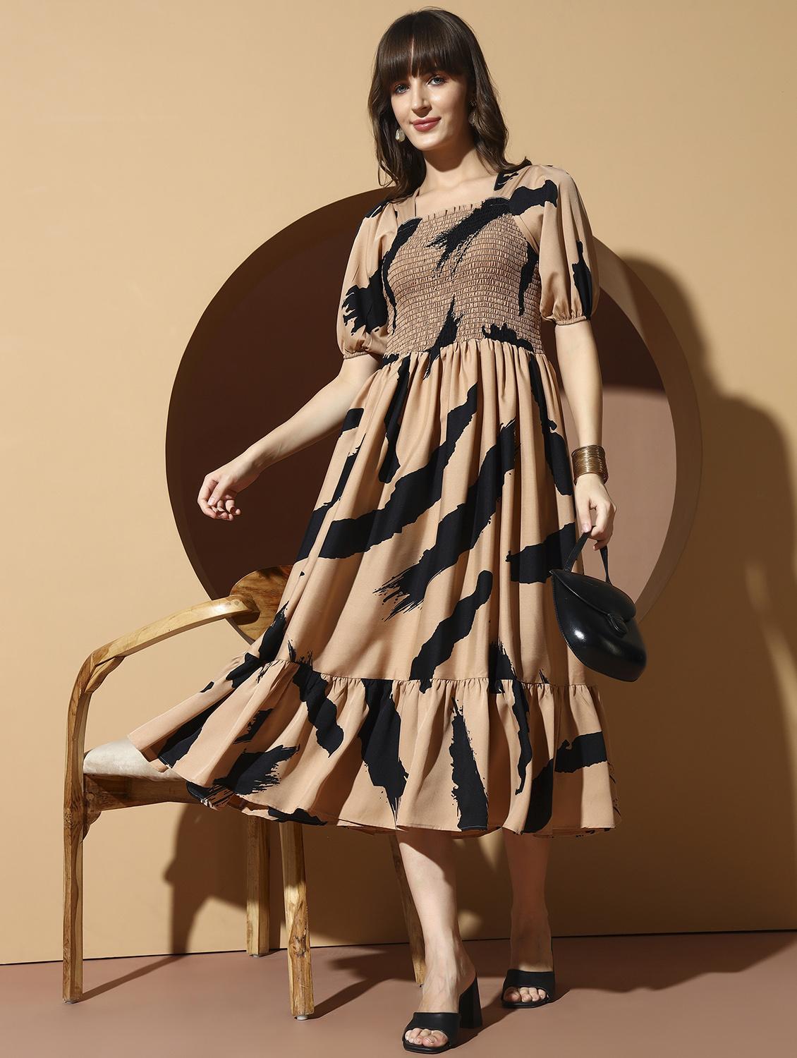 wome printed smocked detailed puff sleeve tiered dress - 21987946 -  Zoom Image - 0
