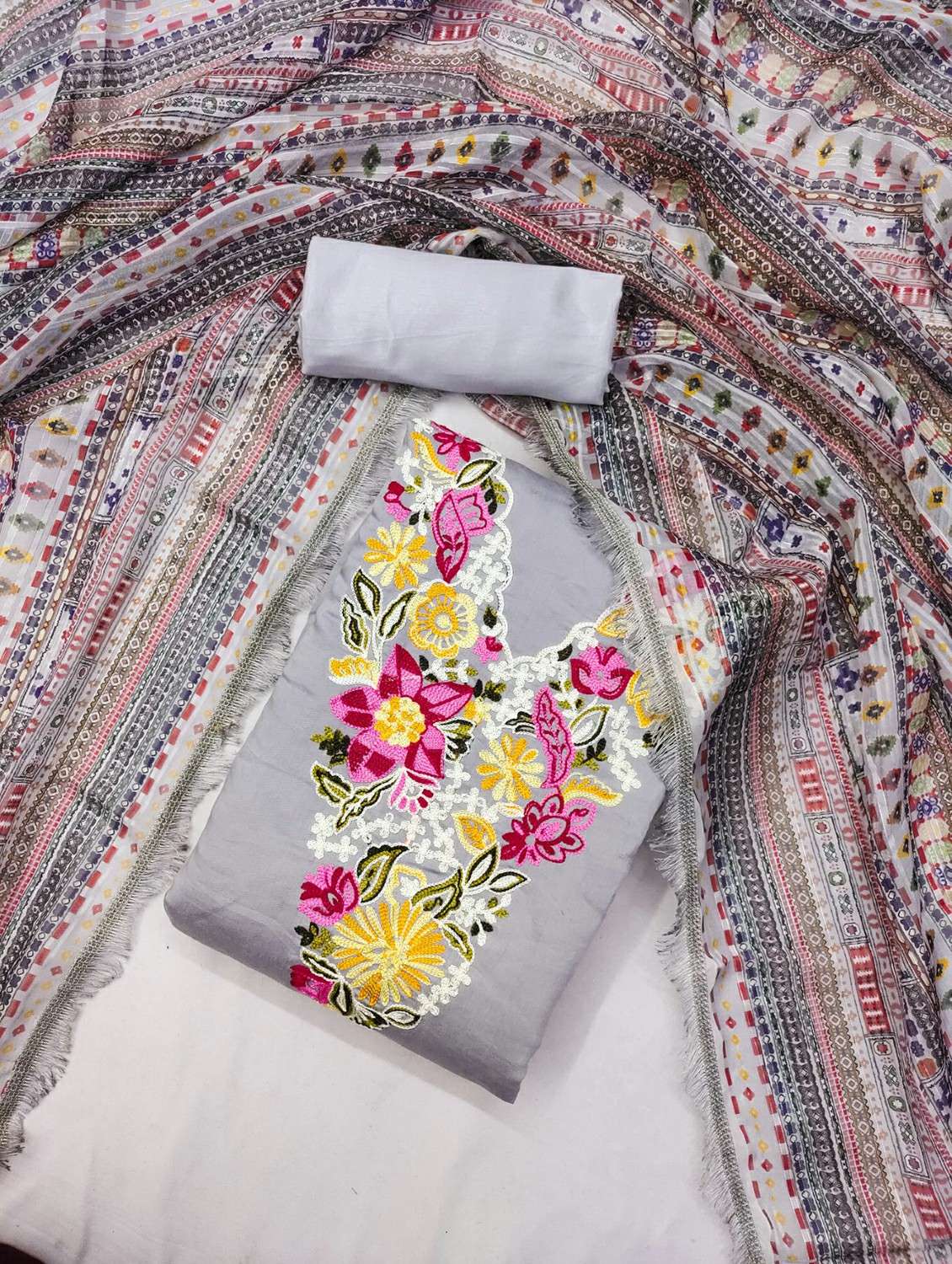 women floral embroidered unstitched suit set - 21987976 -  Standard Image - 1