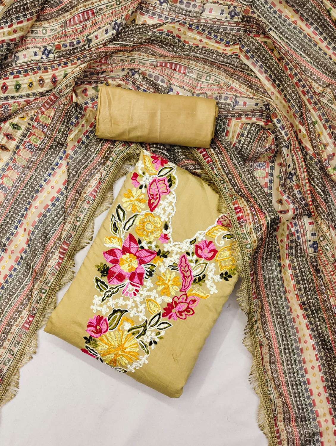 women floral embroidered unstitched suit set - 21987977 -  Standard Image - 1