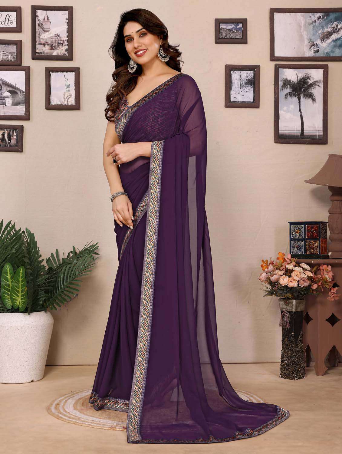 women solid with bordered saree with blouse - 21988136 -  Standard Image - 1