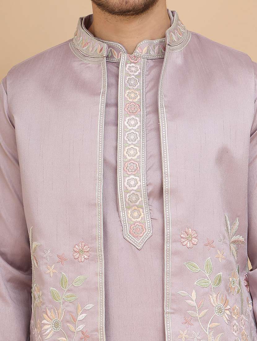 men embroidered mandarin neck kurta pyjama with jacket ethnic wear set - 21988190 -  Standard Image - 4