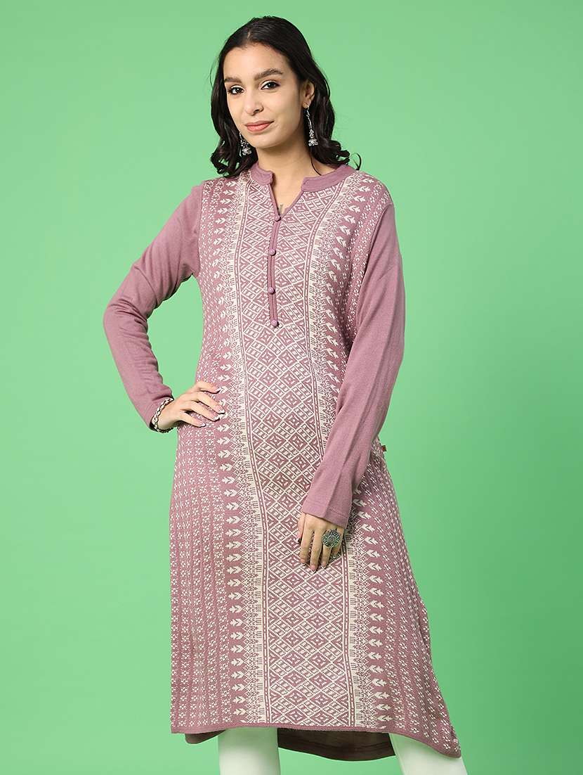 women self designed long sleeve woolen kurta