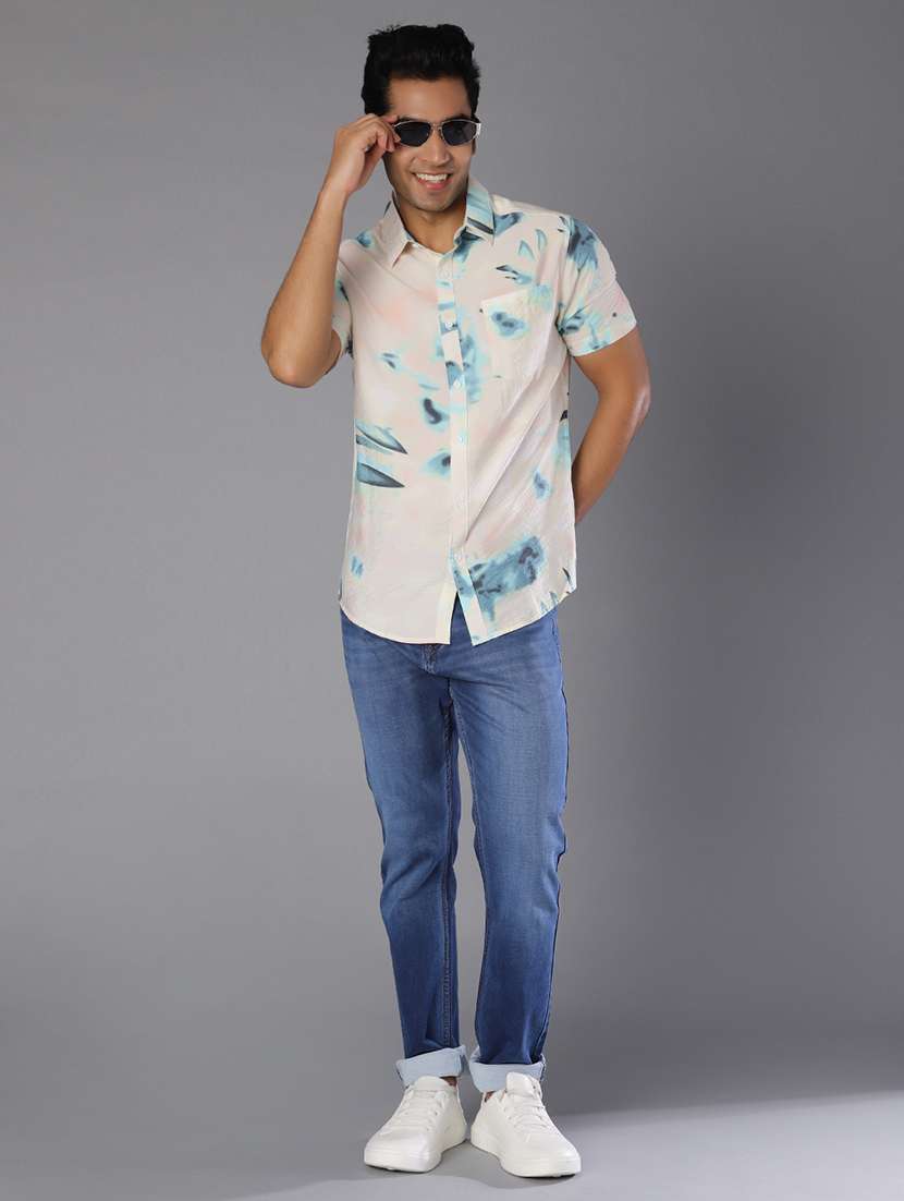 men printed short sleeve regular fit casual shirt - 21988492 -  Standard Image - 4