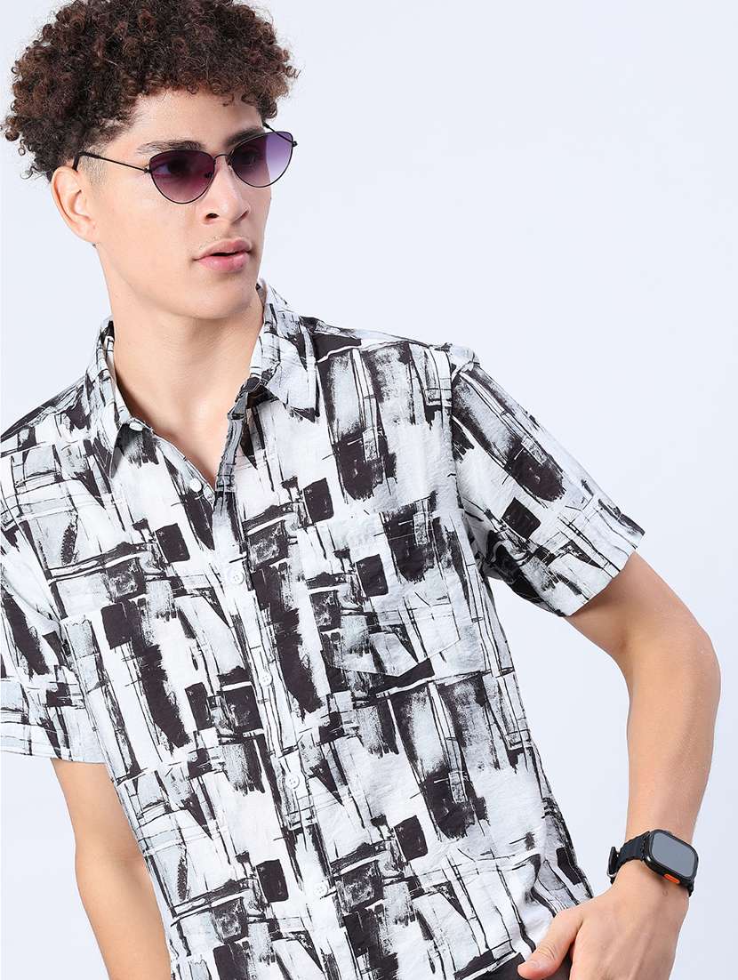 men printed short sleeve regular fit casual shirt