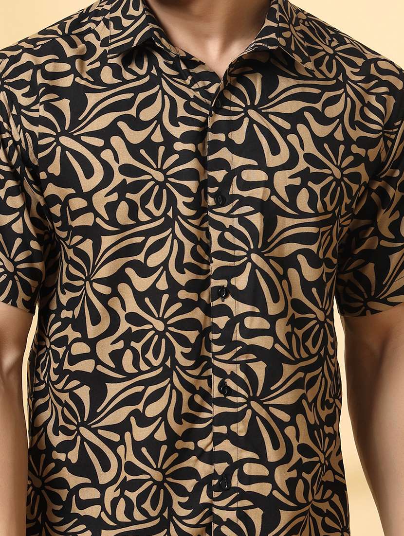 men printed short sleeve regular fit casual shirt - 21988754 -  Standard Image - 4