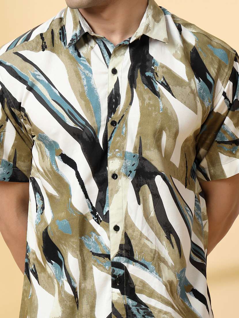men printed short sleeve regular fit casual shirt - 21988755 - Standard Image - 4