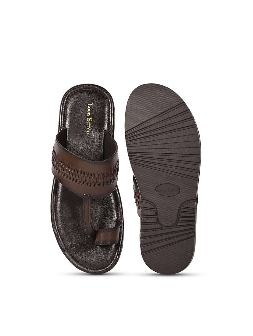 men solid toe separator sandal - 21988808 -  Standard Image - 4