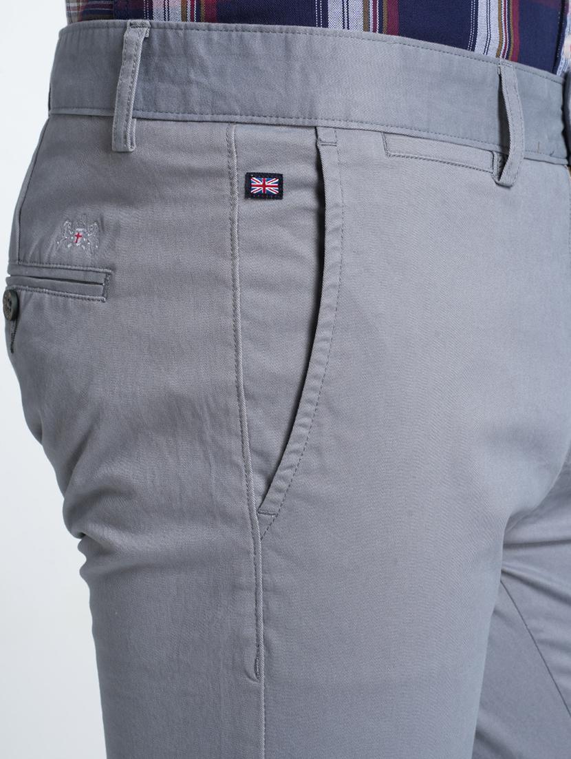 men solid mid rise flat front casual chinos - 21988899 - Standard Image - 4
