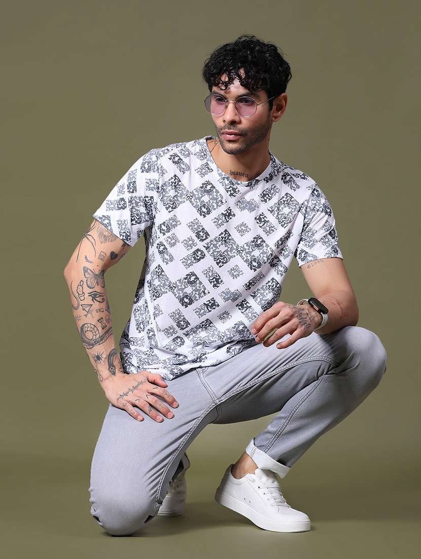 men printed short sleeve regular fit  t-shirt - 21989477 -  Standard Image - 4