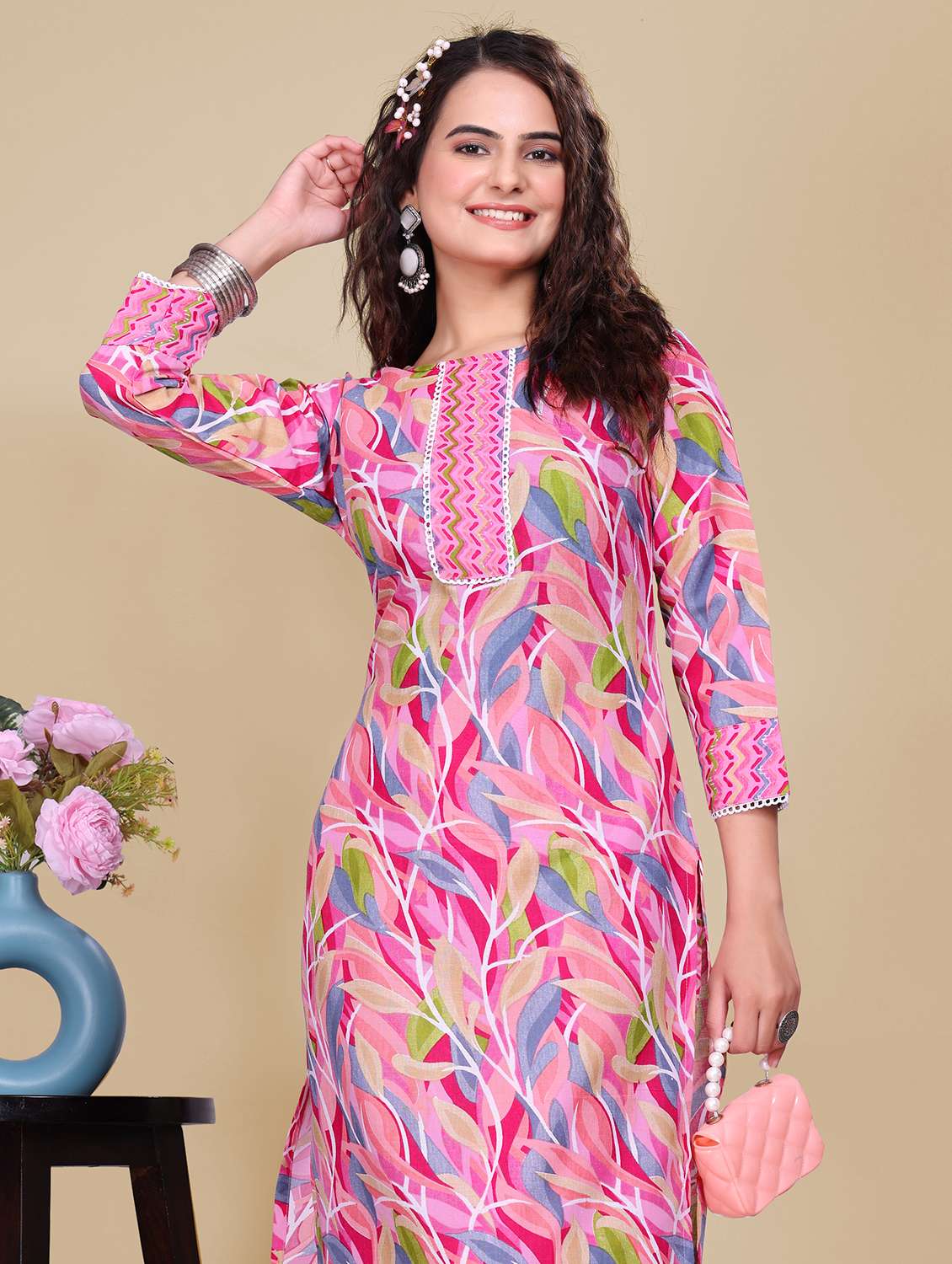 women printed three quarter sleeve kurta pant set - 21989503 -  Standard Image - 4