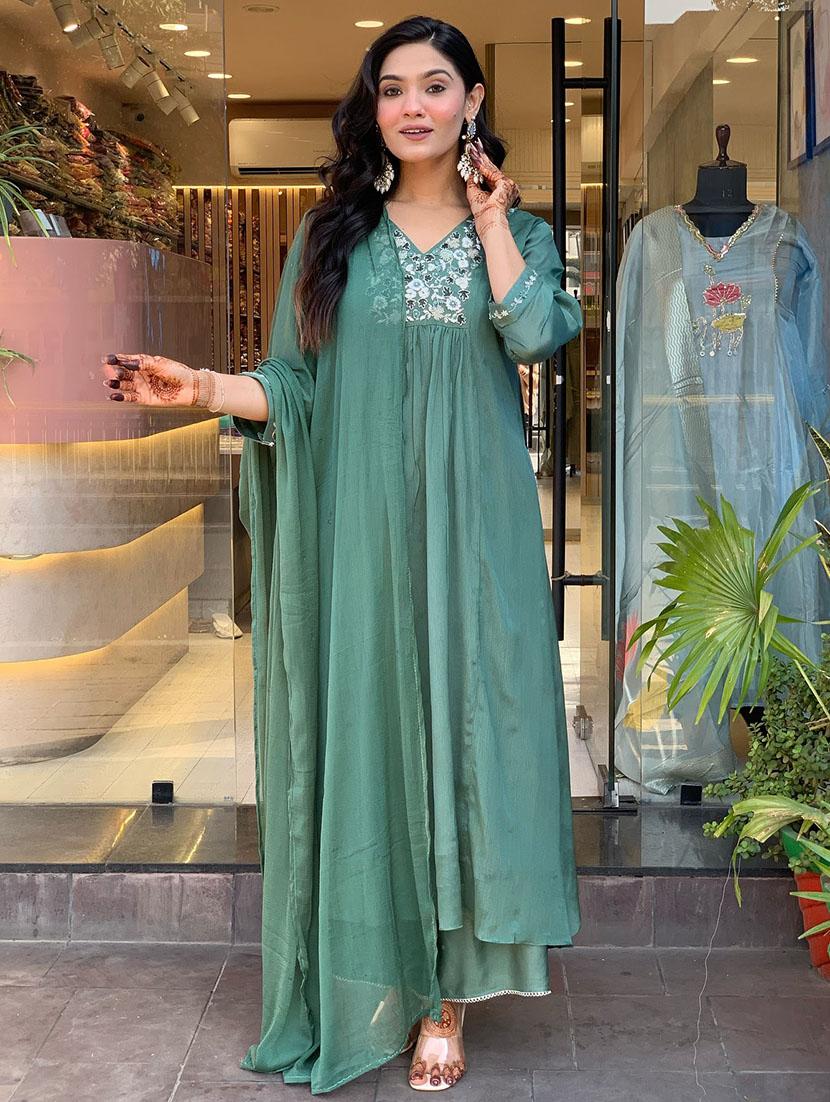 women solid with work three quarter sleeve kurta pant with dupatta set - 21989869 - Standard Image - 1