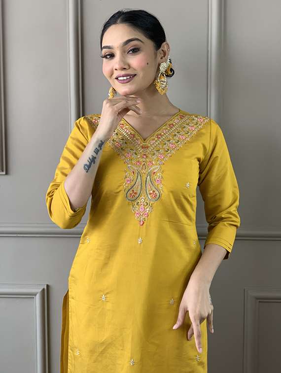 women solid with work three quarter sleeve kurta pant with dupatta set - 21989876 - Standard Image - 6