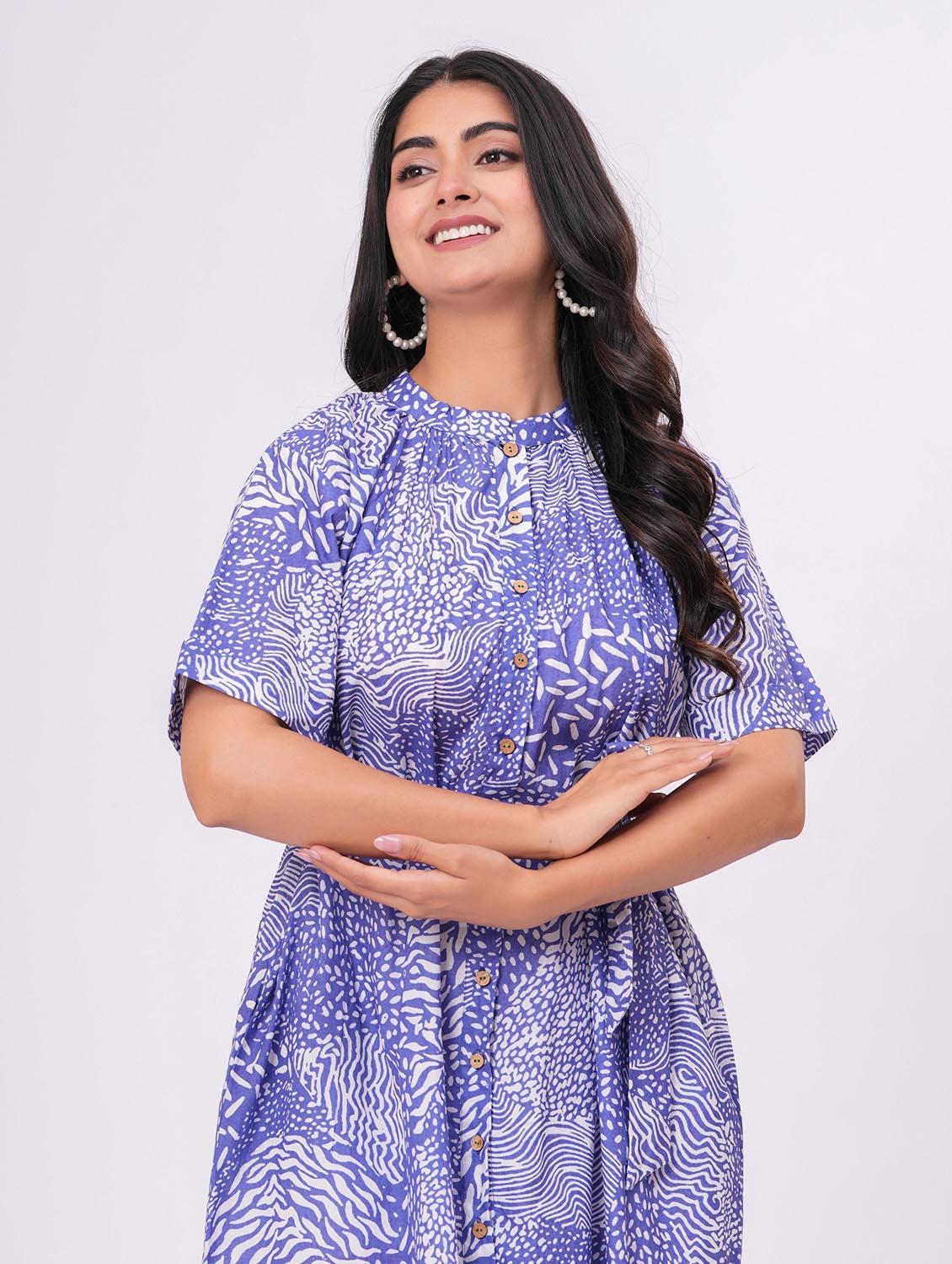 blue cotton belted dress - 21990792 - Standard Image - 4