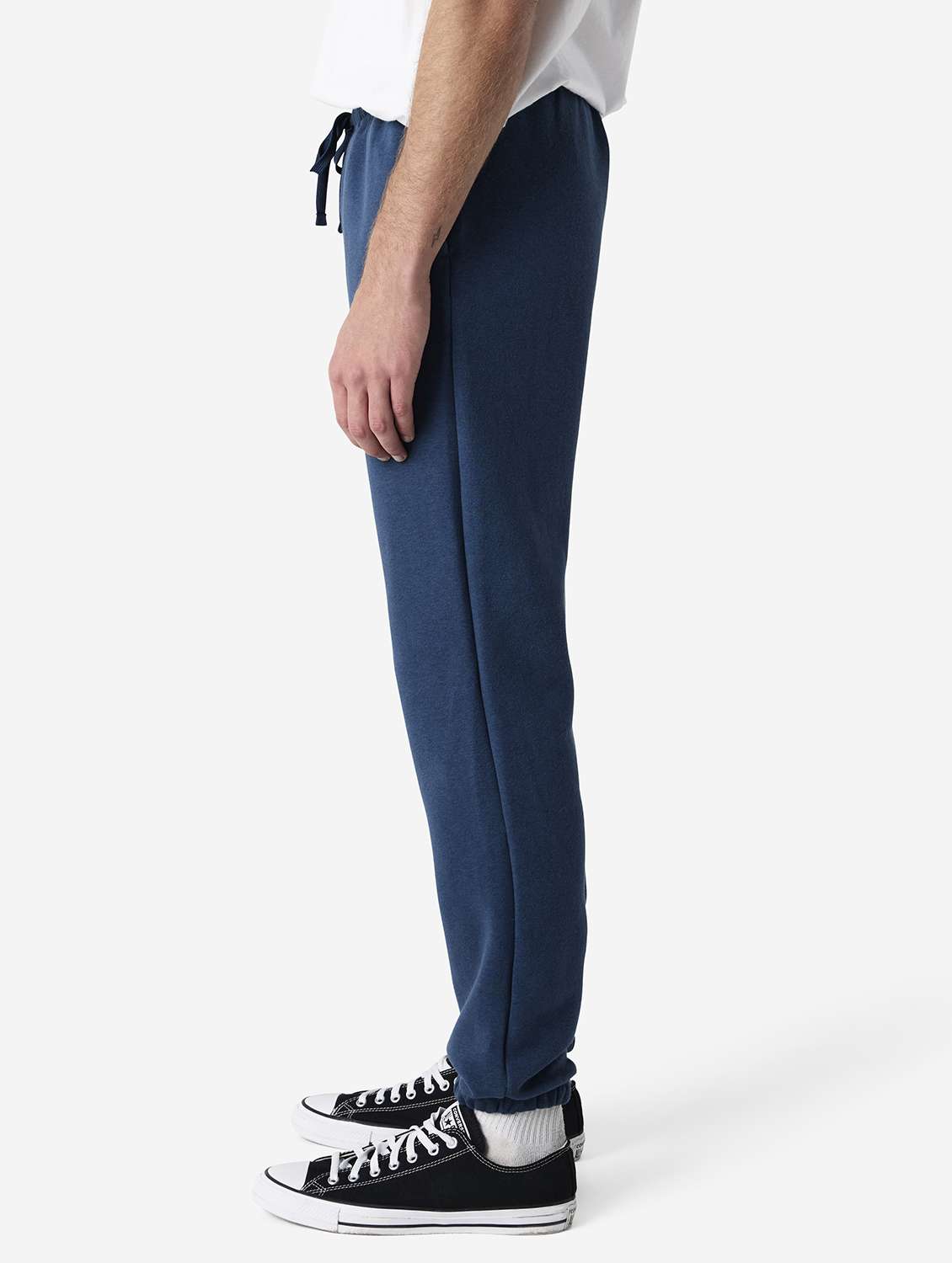 men black solid relaxed fit jogger - 21991073 -  Standard Image - 1