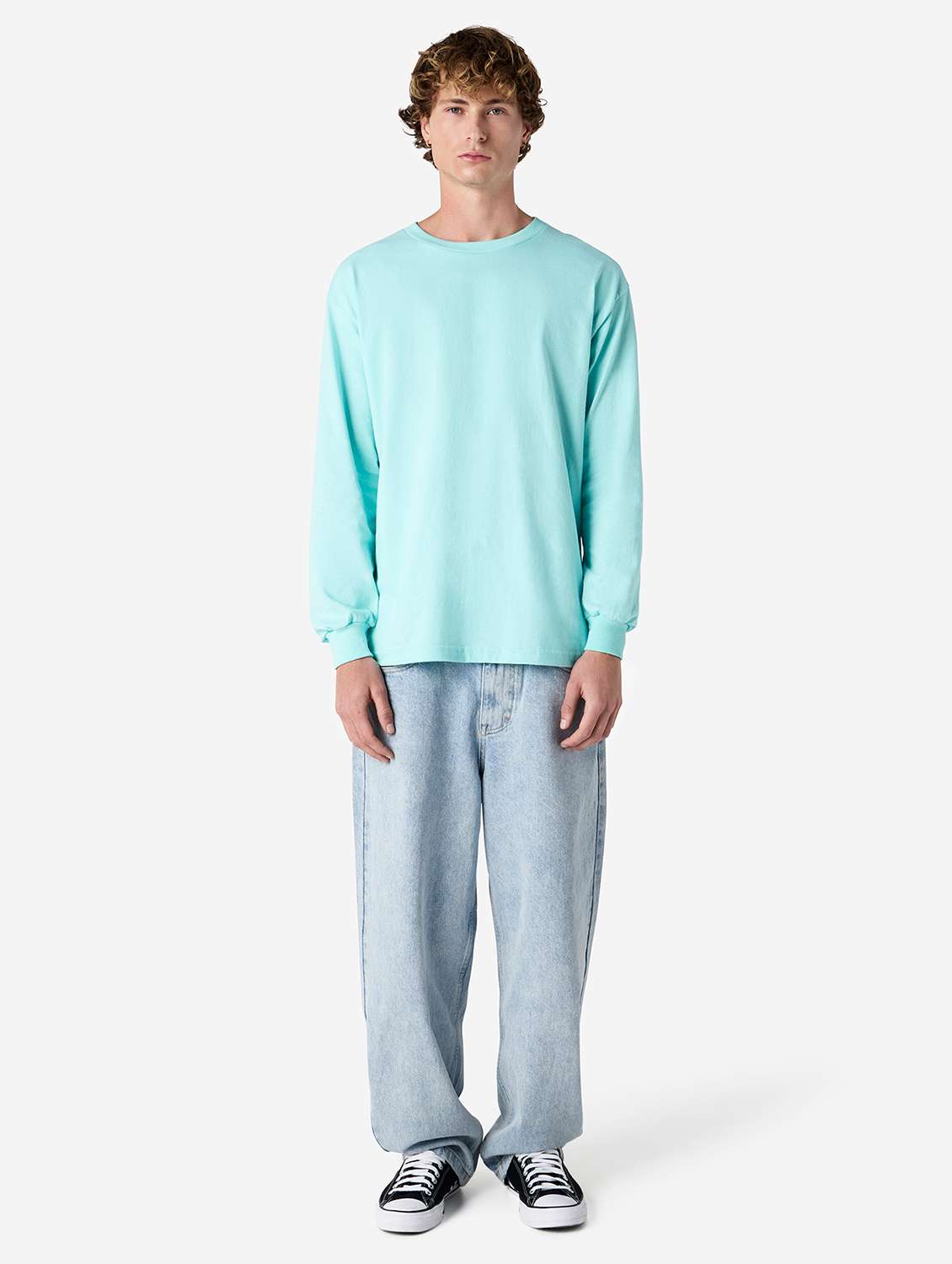 unisex solid long sleeve relaxed fit t-shirt - 21991171 -  Standard Image - 4