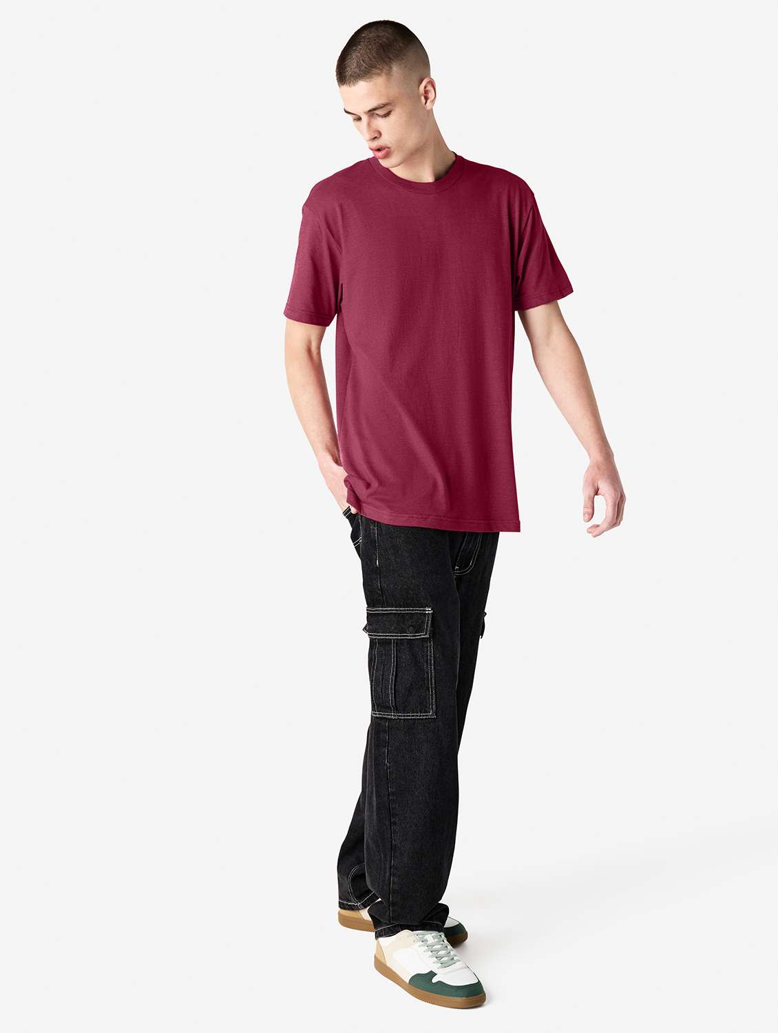 burgundy cotton tshirt - 21991173 -  Standard Image - 4
